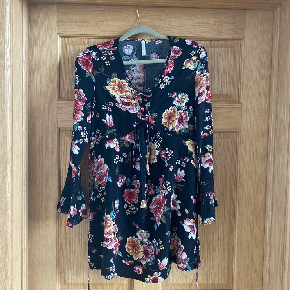Boho dress. Super cute! Worn once!